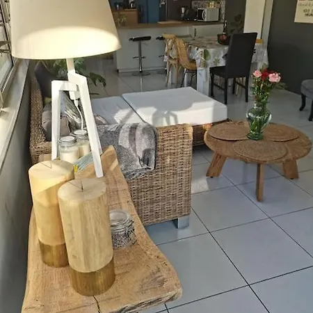 Сasa de vacaciones Maison De Centre-ville Le Mans