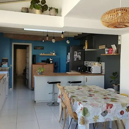 Maison De Centre-ville Casa de Férias Le Mans